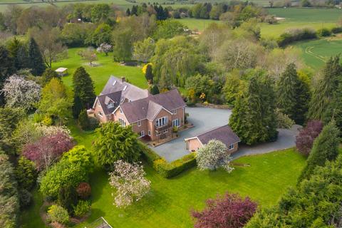 Shelsley Beauchamp, Worcester WR6 5 bed detached house for sale