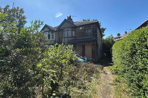 Hudson Avenue, Little Horton, Bradford 3 bed semi