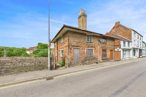 South Street, Alford LN13 3 bed semi