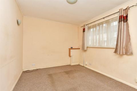 Shortlands Road, Sittingbourne ME10 2 bed end of terrace house for sale