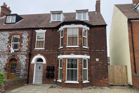 Flat 3, 17 Waterbank Road... 1 bed flat for sale