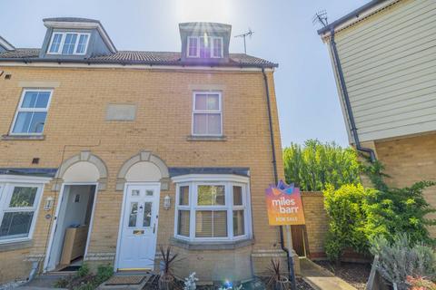 Scott Avenue, Canterbury, Kent, CT1 3 bed end of terrace house for sale