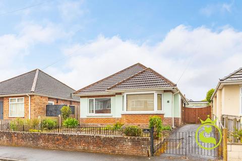 Heather View Road, Poole BH12 2 bed detached bungalow for sale