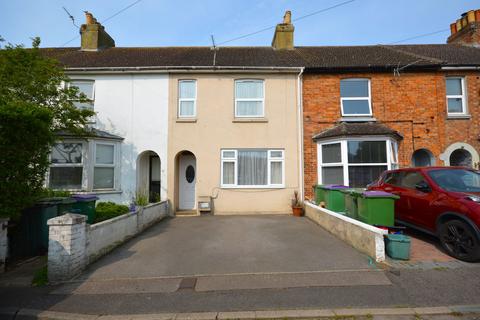 Tudor Road, Folkestone CT19 3 bed terraced house for sale