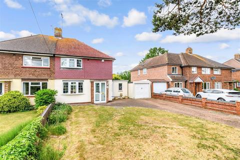 Tanyard Hill, Shorne, Kent 2 bed semi
