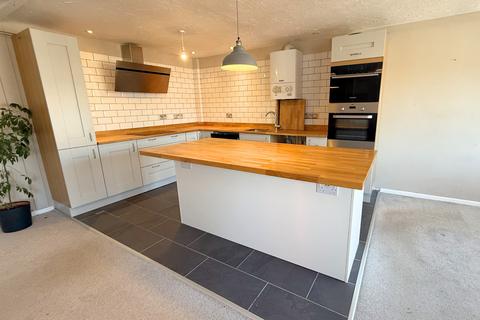 Glendinning Avenue, Weymouth 2 bed apartment for sale