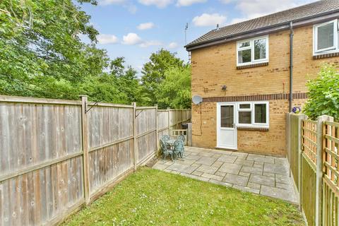 Lucas Road, Snodland, Kent 2 bed end of terrace house for sale