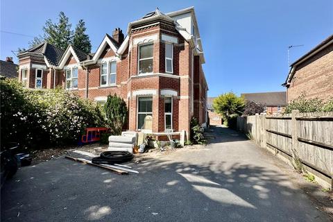Princess Road, Poole, Dorset, BH12 2 bed apartment for sale
