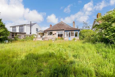 Riley Avenue, Herne Bay, Kent 3 bed detached bungalow for sale