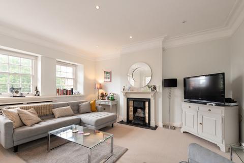 Palace Court, London, W2 2 bed apartment for sale