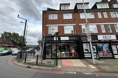 Flat 11 Verdant Court, Verdant Lane... 2 bed flat for sale