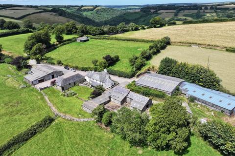 Winsford 5 bed property with land for sale