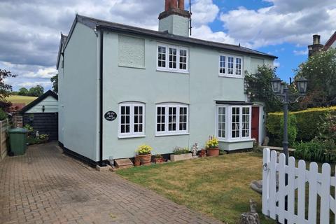Yoxford 4 bed detached house for sale