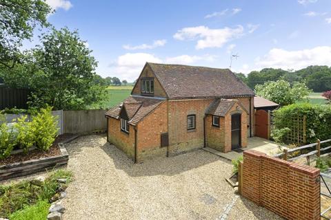Outskirts of Cranleigh, Knowle Lane 3 bed detached house for sale