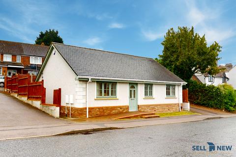 Woodside Road, Lower Woodside LU1 3 bed detached house for sale