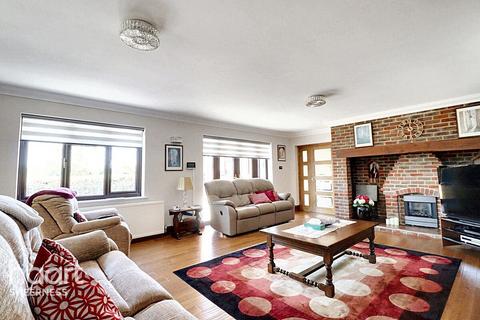 Minster Road, Minster 5 bed detached house for sale