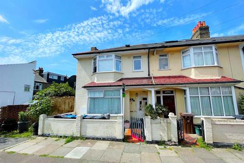Carter Road, Colliers Wood SW19 2 bed flat for sale