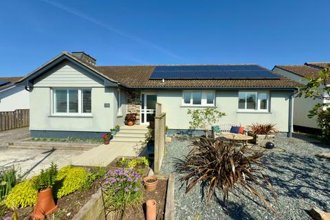 Luffings, Rock 4 bed detached bungalow for sale