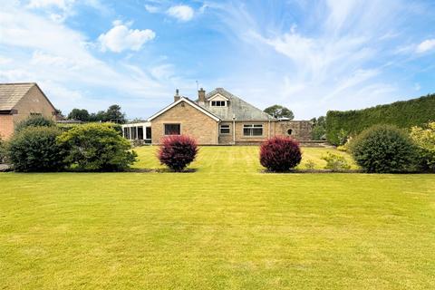 Clarksfield Road, Bolton Le Sands... 3 bed detached bungalow for sale