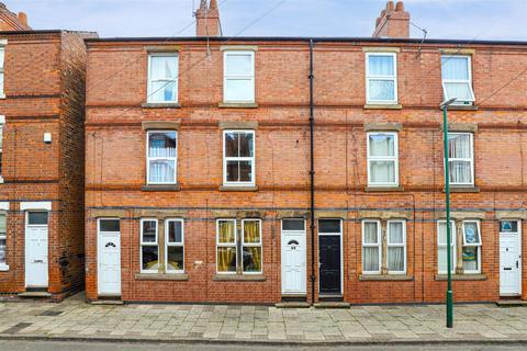 Cedar Road, Forest Fields NG7 3 bed terraced house for sale