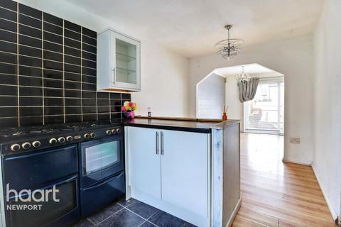 Charlotte Green, Newport 3 bed terraced house for sale