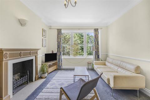 Cleve Road, South Hampstead, London, NW6 2 bed apartment for sale