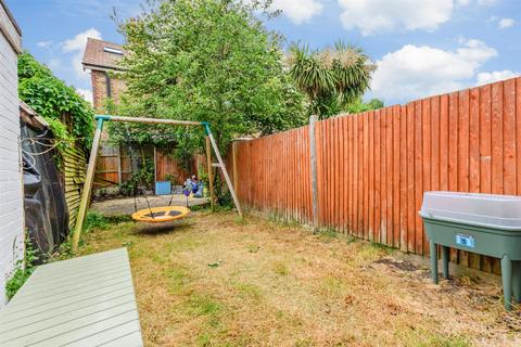 London Road, Dunton Green, Sevenoaks... 2 bed terraced house for sale