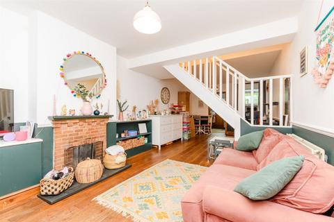 London Road, Dunton Green, Sevenoaks... 2 bed terraced house for sale