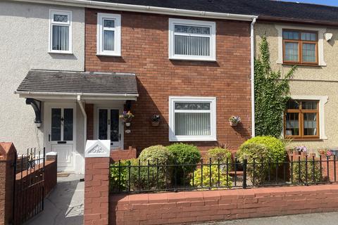 Kelvin Road, Clydach, SA6 3 bed terraced house for sale