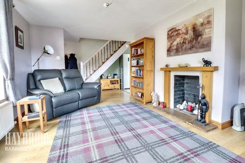 Broadway, Mapplewell 3 bed semi