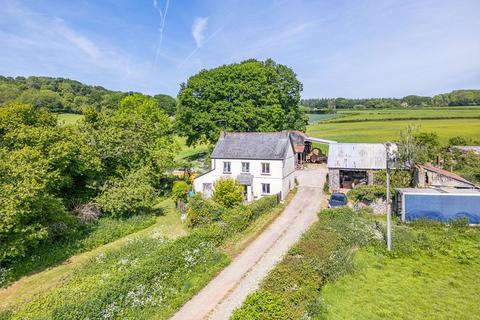 Llanbadoc, Usk, Monmouthshire 3 bed detached house for sale