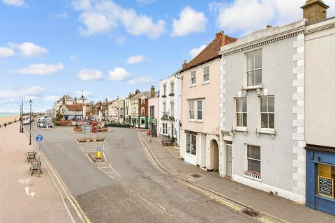 Beach Street, Deal, Kent 4 bed detached house for sale