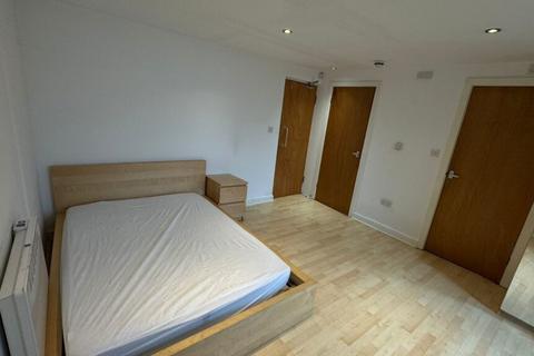 Brudenell Road, Hyde Park, Leeds, LS6... 5 bed terraced house for sale