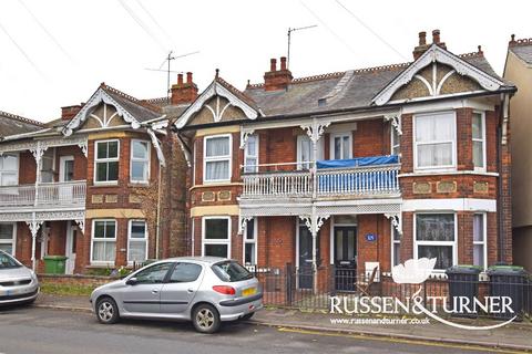Tennyson Road, King's Lynn PE30 4 bed semi