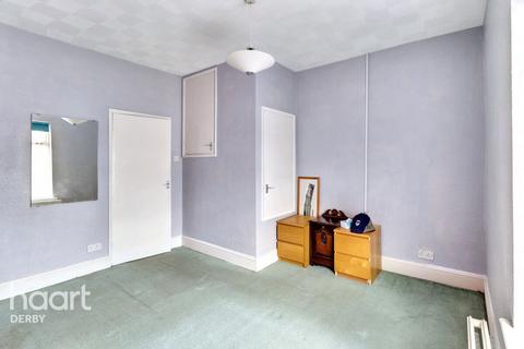 Cowley Street, Derby 3 bed terraced house for sale
