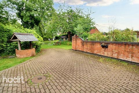 Thurcaston Road, Leicester 3 bed cottage for sale