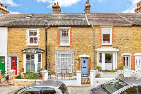 Sydenham Street, Whitstable, Kent 2 bed terraced house for sale
