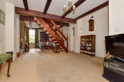 Sydenham Street, Whitstable, Kent 2 bed terraced house for sale