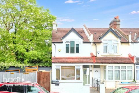 Swain Road, Thornton Heath 3 bed end of terrace house for sale
