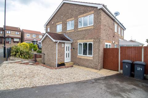 Stainmore Avenue, Sothall, S20 2 bed end of terrace house for sale