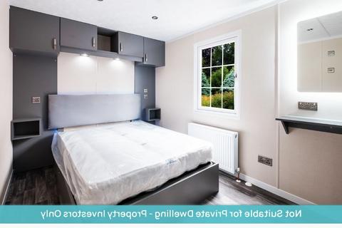 Church Road, Hounslow SW18 2 bed flat for sale