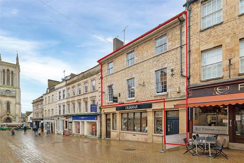 Stamford, Ironmonger Street 3 bed terraced house for sale