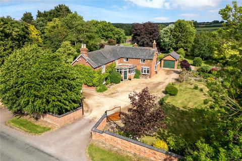 Barkby Road, Queniborough, Leicester 4 bed detached house for sale