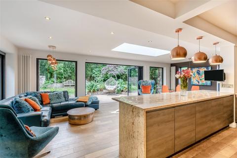 Pheasant Lane, Maidstone 4 bed detached house for sale
