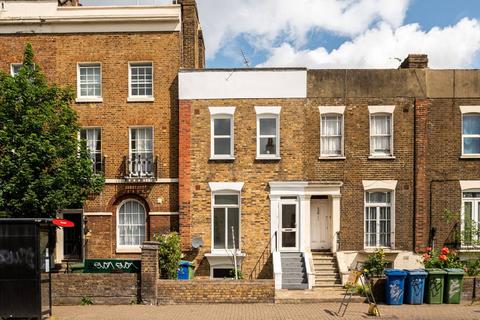 Queens Road, Peckham, London, SE15 4 bed terraced house for sale