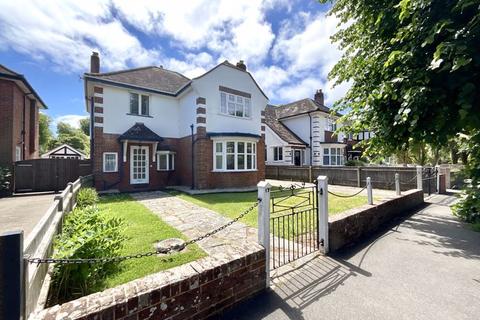 Verona Avenue, Southbourne 3 bed detached house for sale
