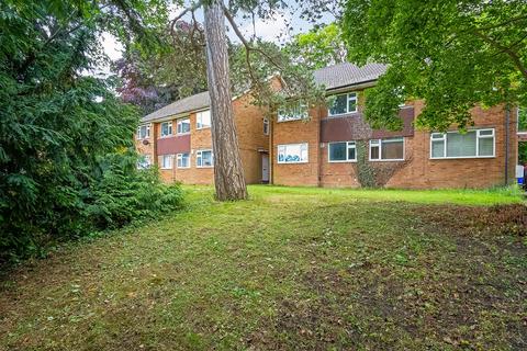 Dale Road, Purley CR8 2 bed maisonette for sale