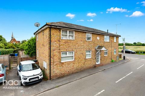 Eton Wick Road, WINDSOR 1 bed apartment for sale