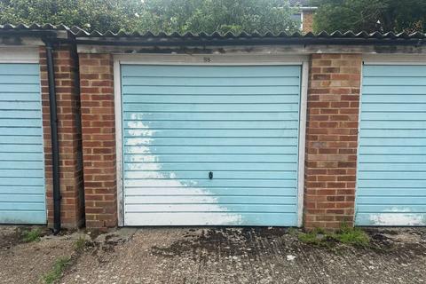 Garage 88 at Mariner Gardens... Garage for sale
