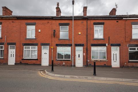 Green Lane, Heywood OL10 3 bed terraced house for sale